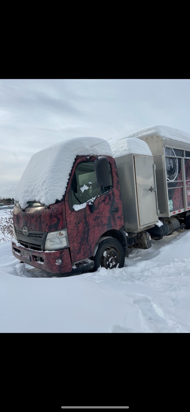 Camion Hino, année 2012, moteur 5.1 L,