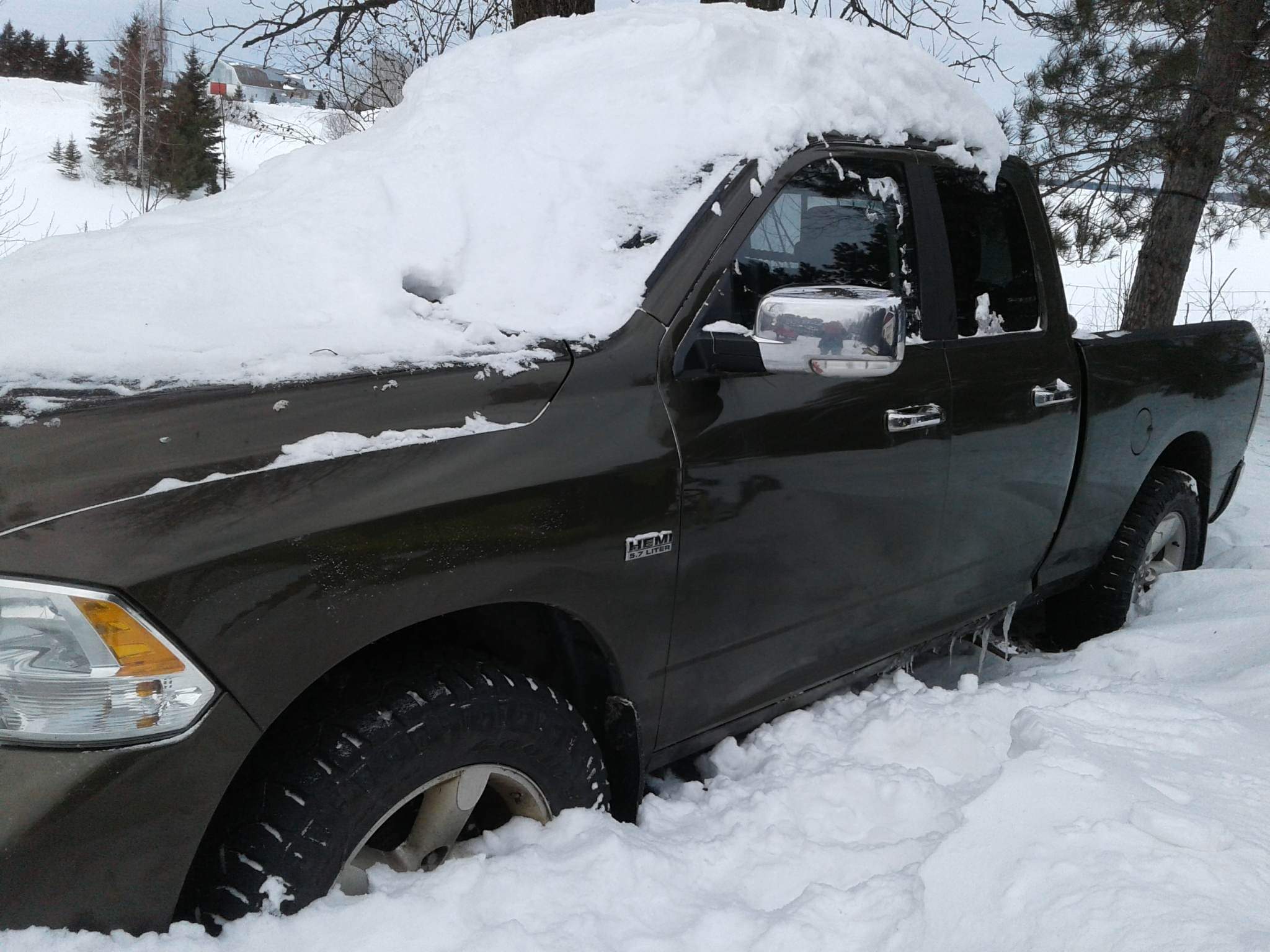 DODGE RAM 1500 2012